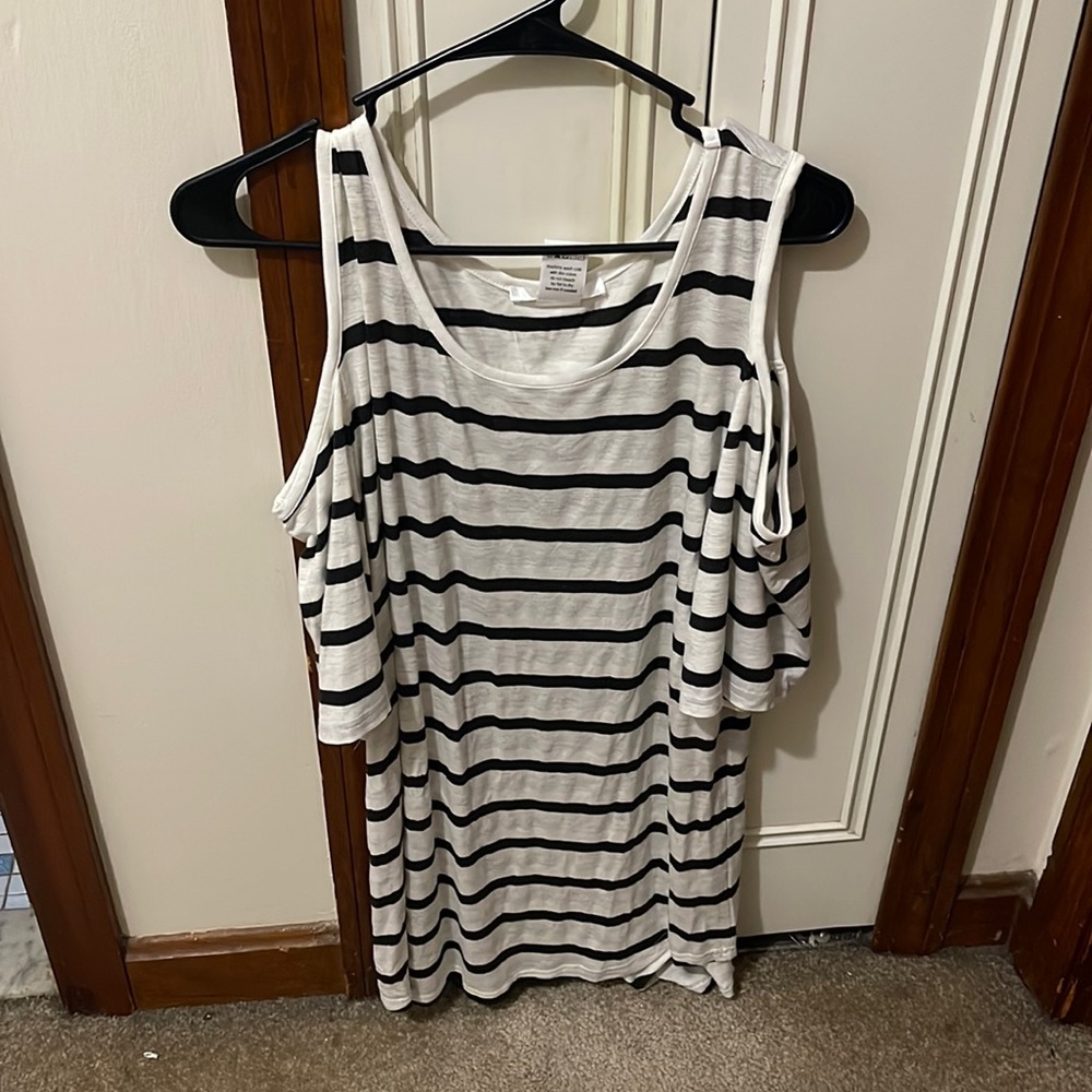 Masseys off the shoulder tank top